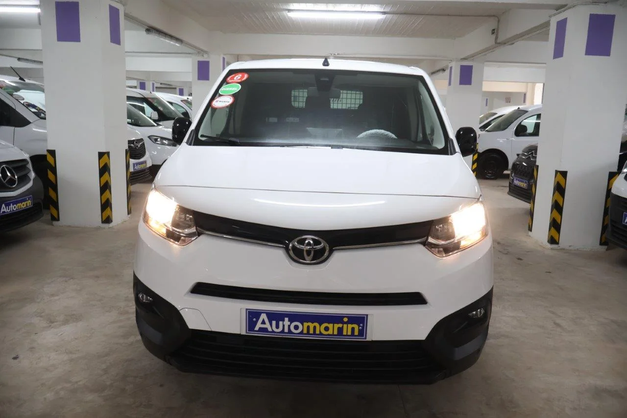 View 3 - Toyota Proace - 2022
