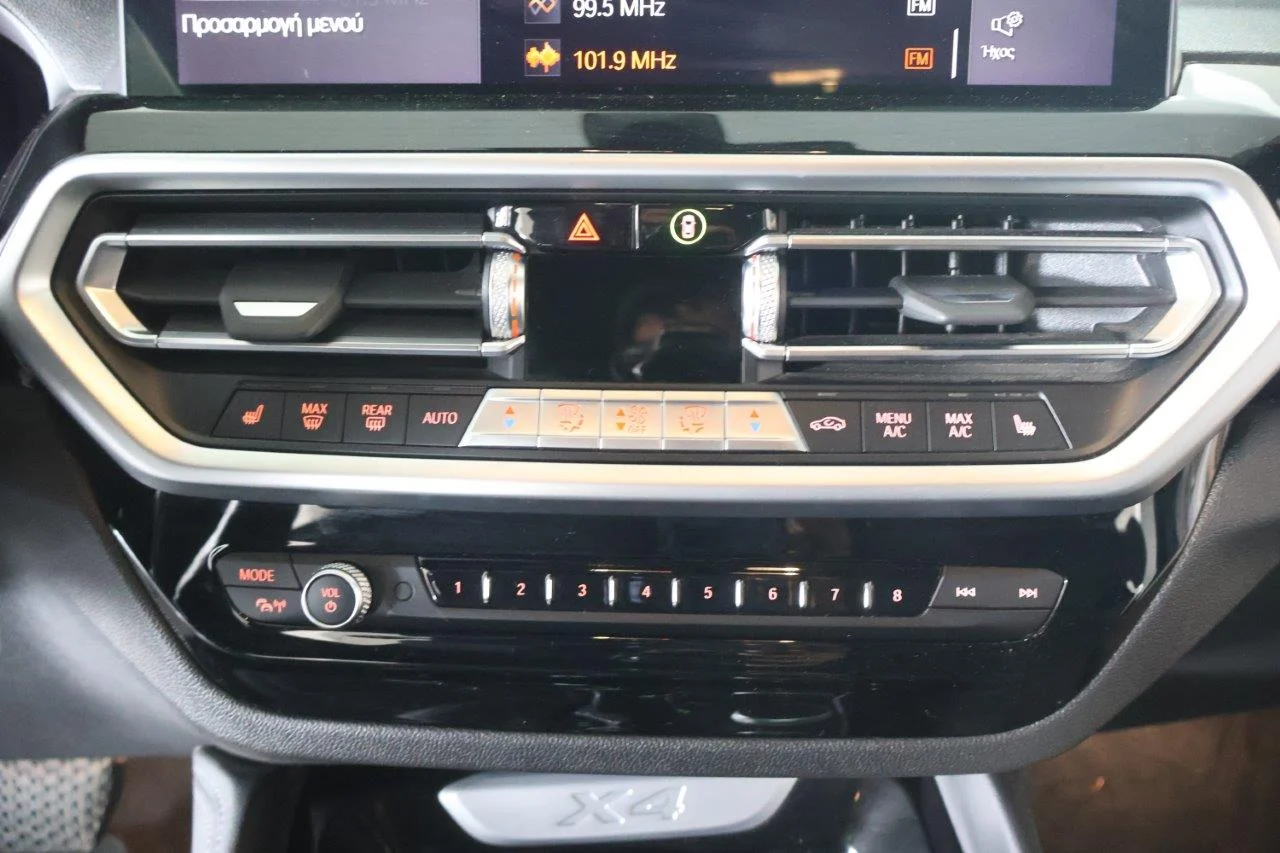 Bmw X4 - View model 24