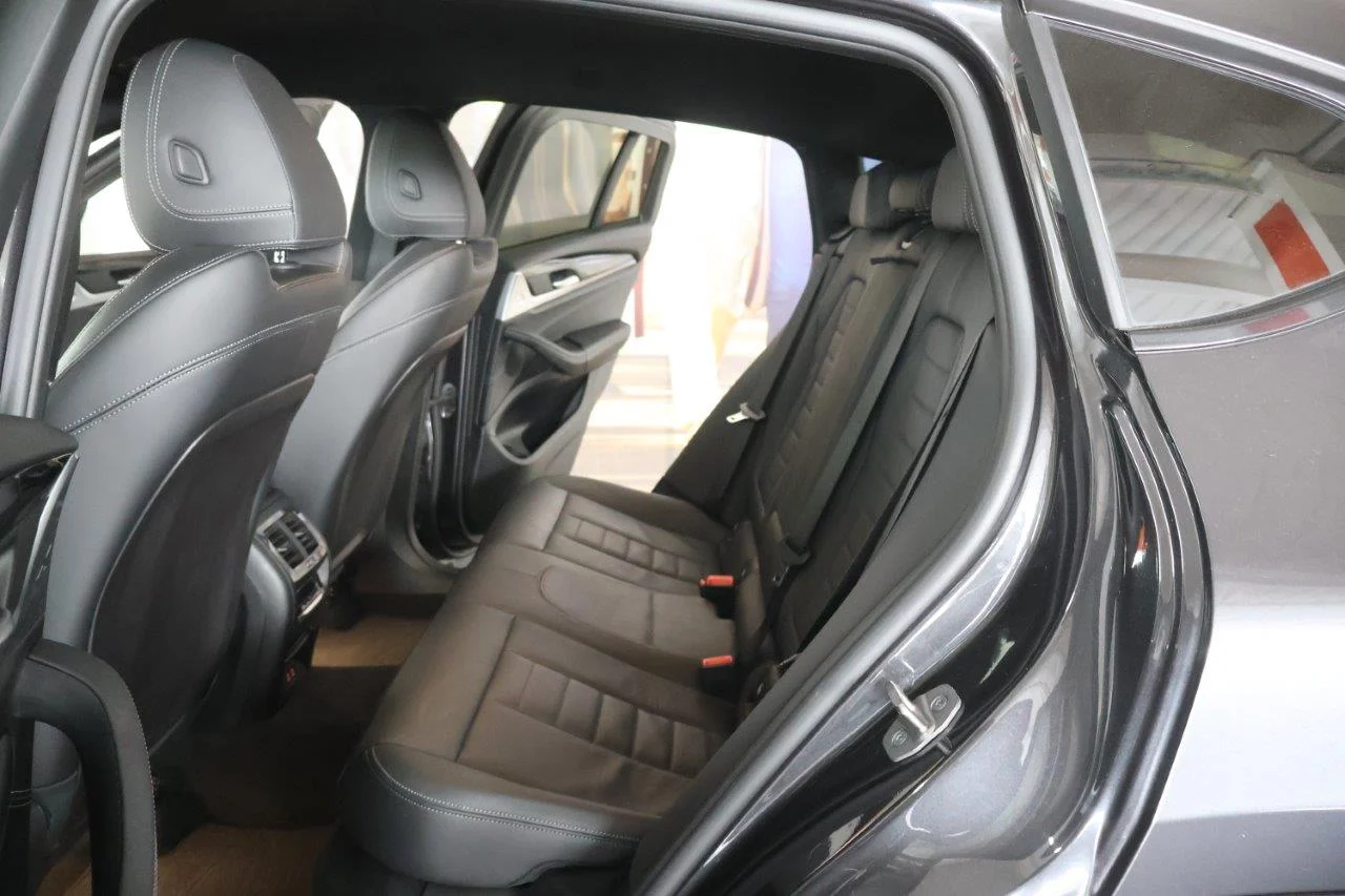Bmw X4 - View model 33