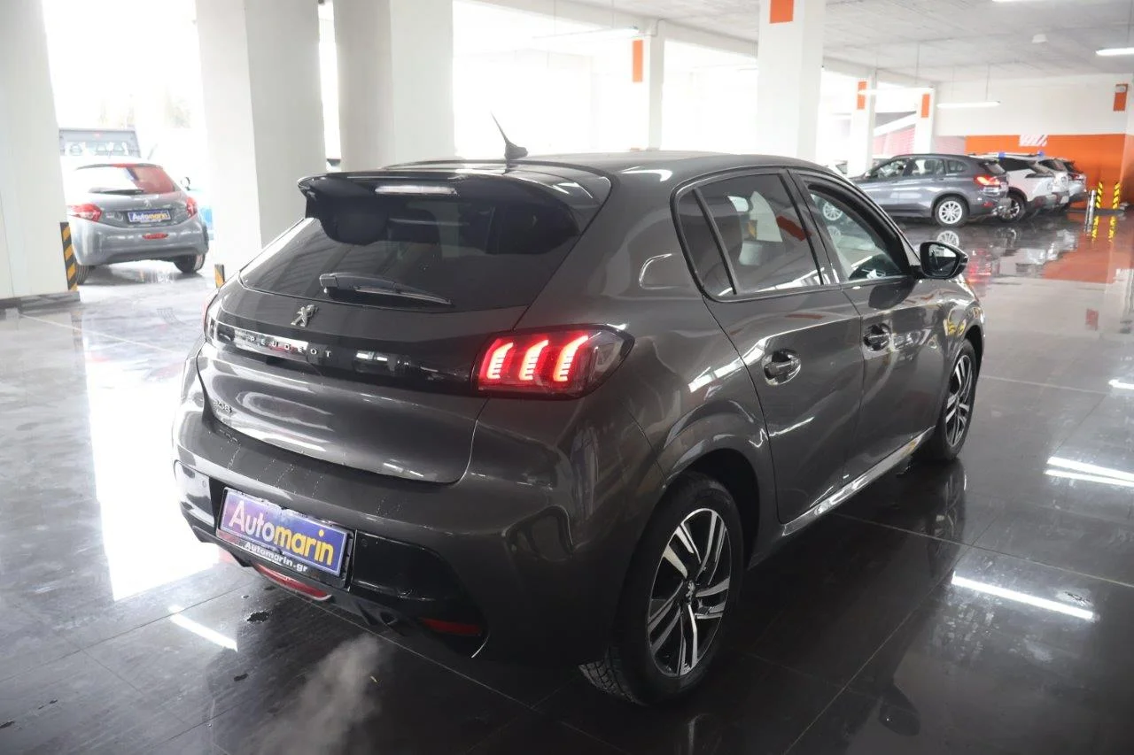 View 5 - Peugeot 208 - 2022