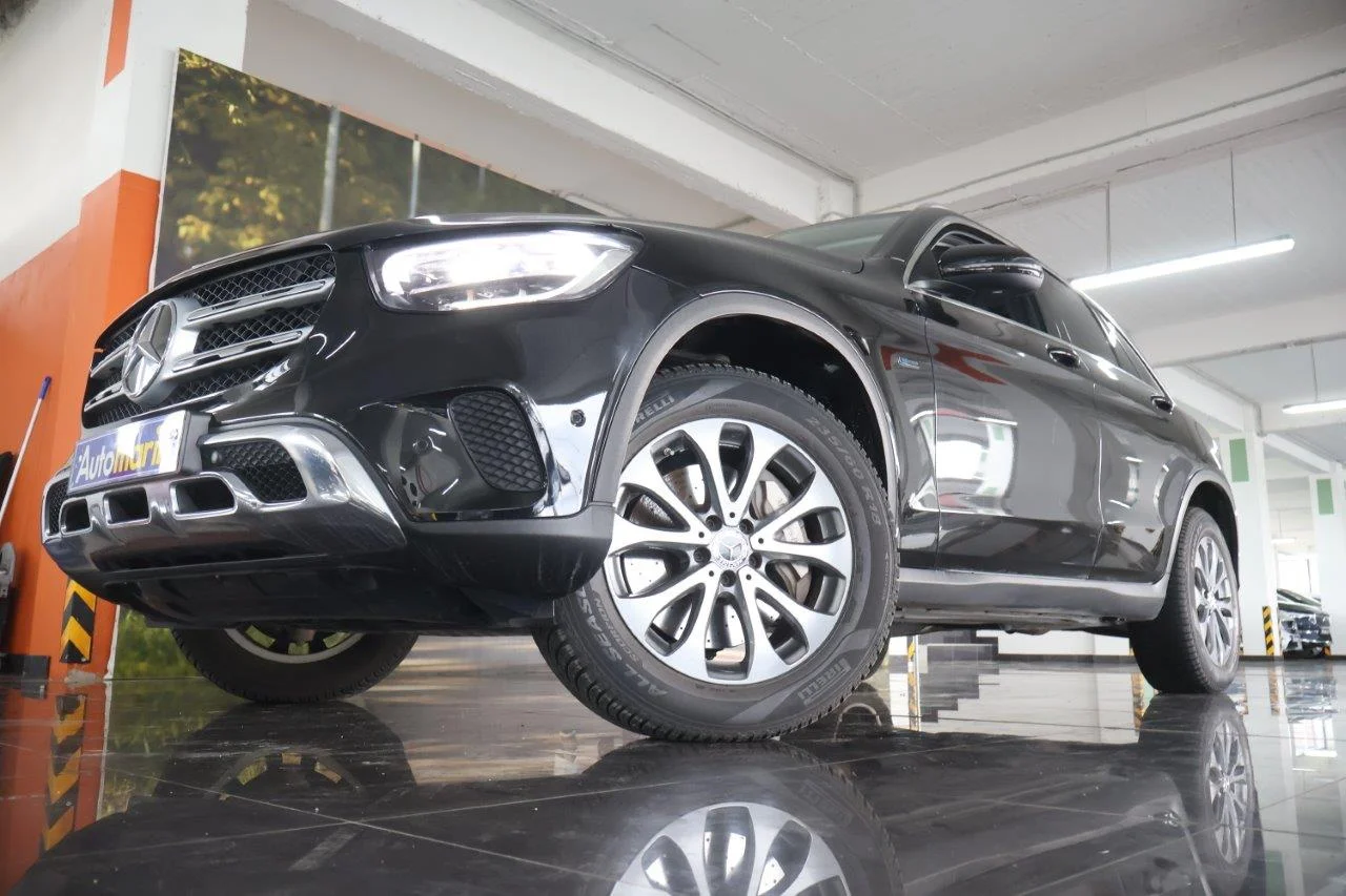 View 2 - Mercedes-Benz GLC 300 - 2021