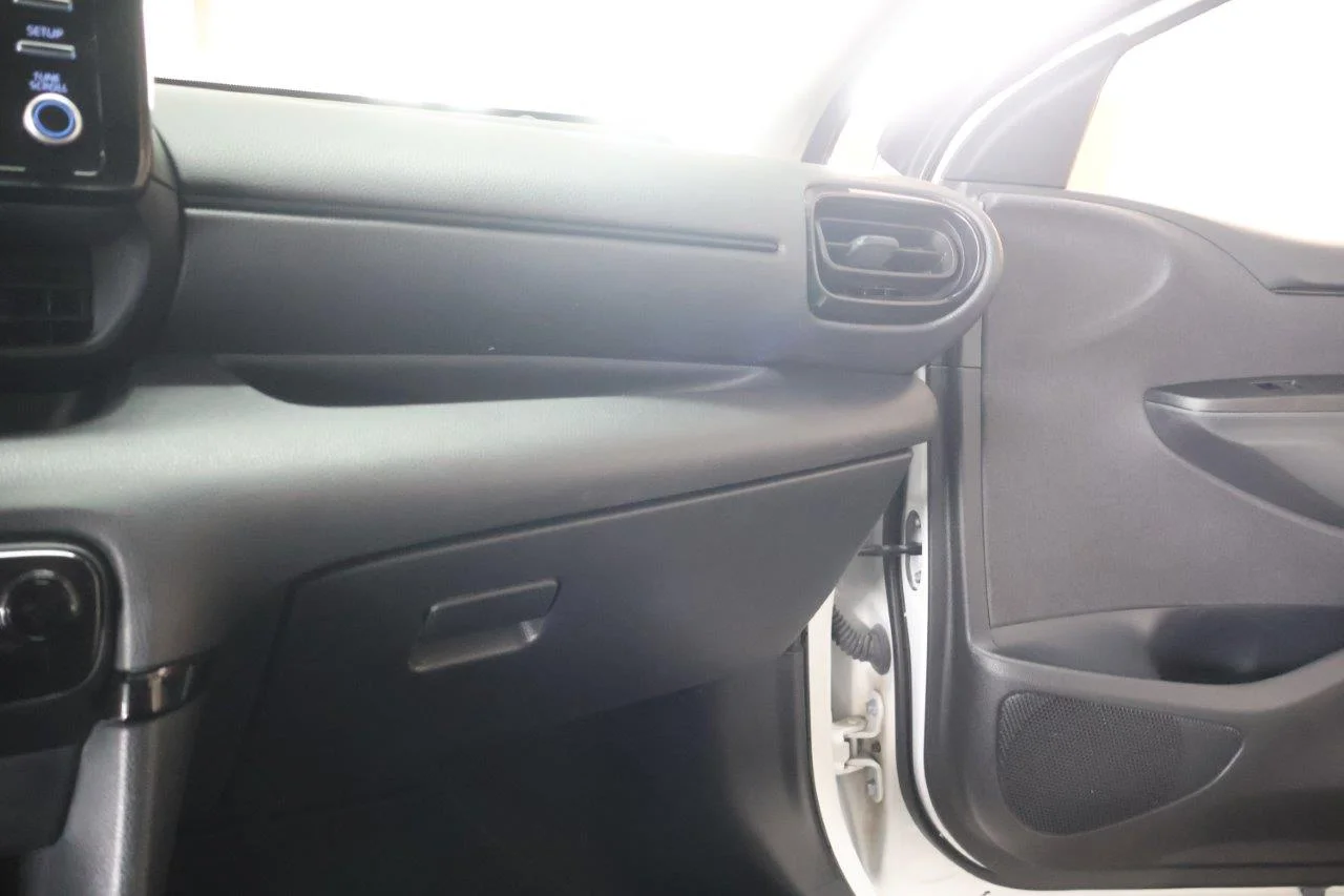 Toyota Yaris - View model 20