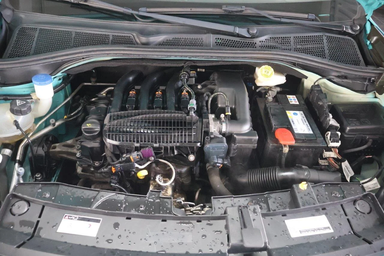 Citroen C4 Cactus - View model 39