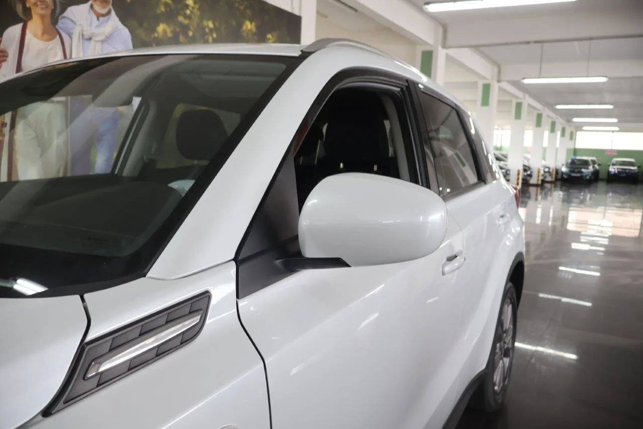 Suzuki Vitara - View model 12