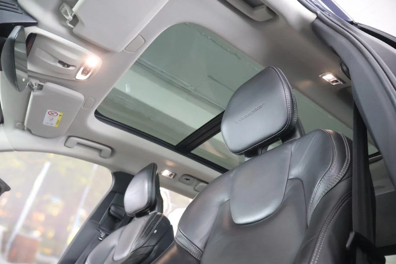 Volvo XC 90 - View model 29
