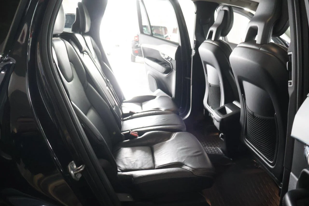 Volvo XC 90 - View model 35