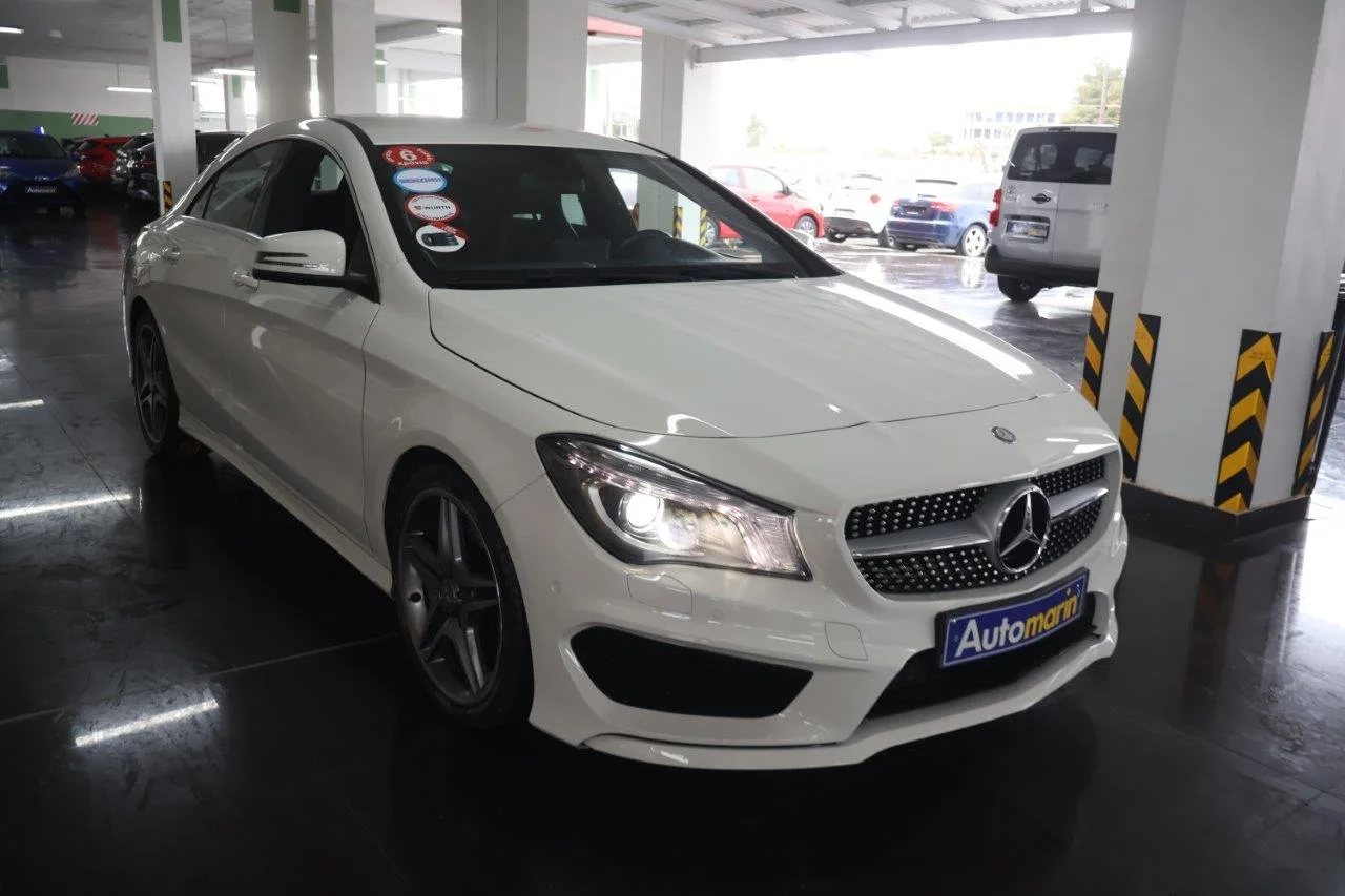 View 4 - Mercedes-Benz CLA 180 - 2015