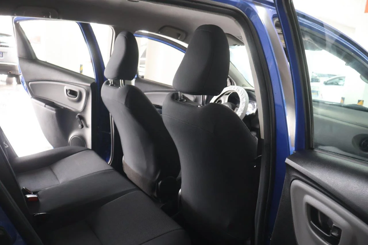 Toyota Yaris - View model 30
