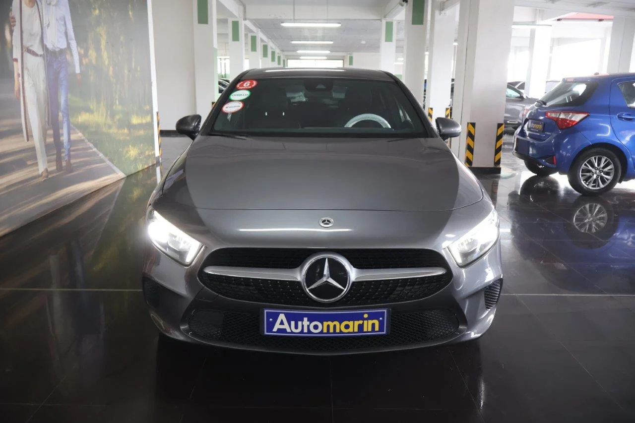 View 3 - Mercedes-Benz A 250 - 2022