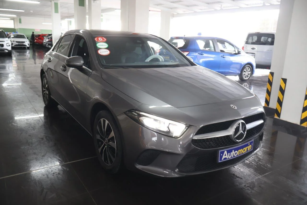 View 4 - Mercedes-Benz A 250 - 2022