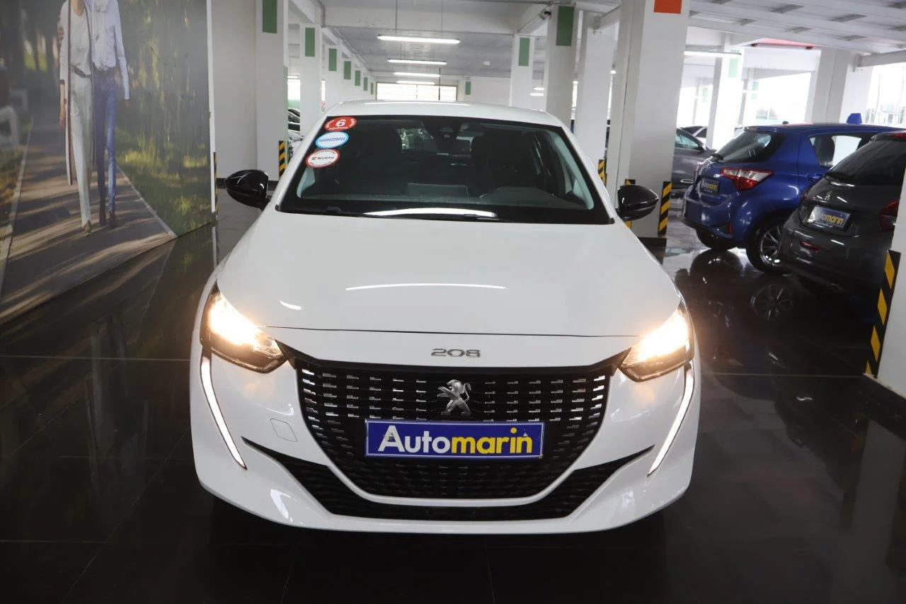 View 3 - Peugeot 208 - 2023