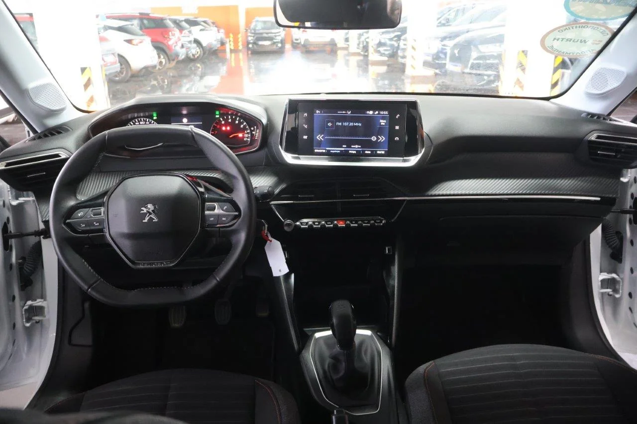 Peugeot 208 - View model 20