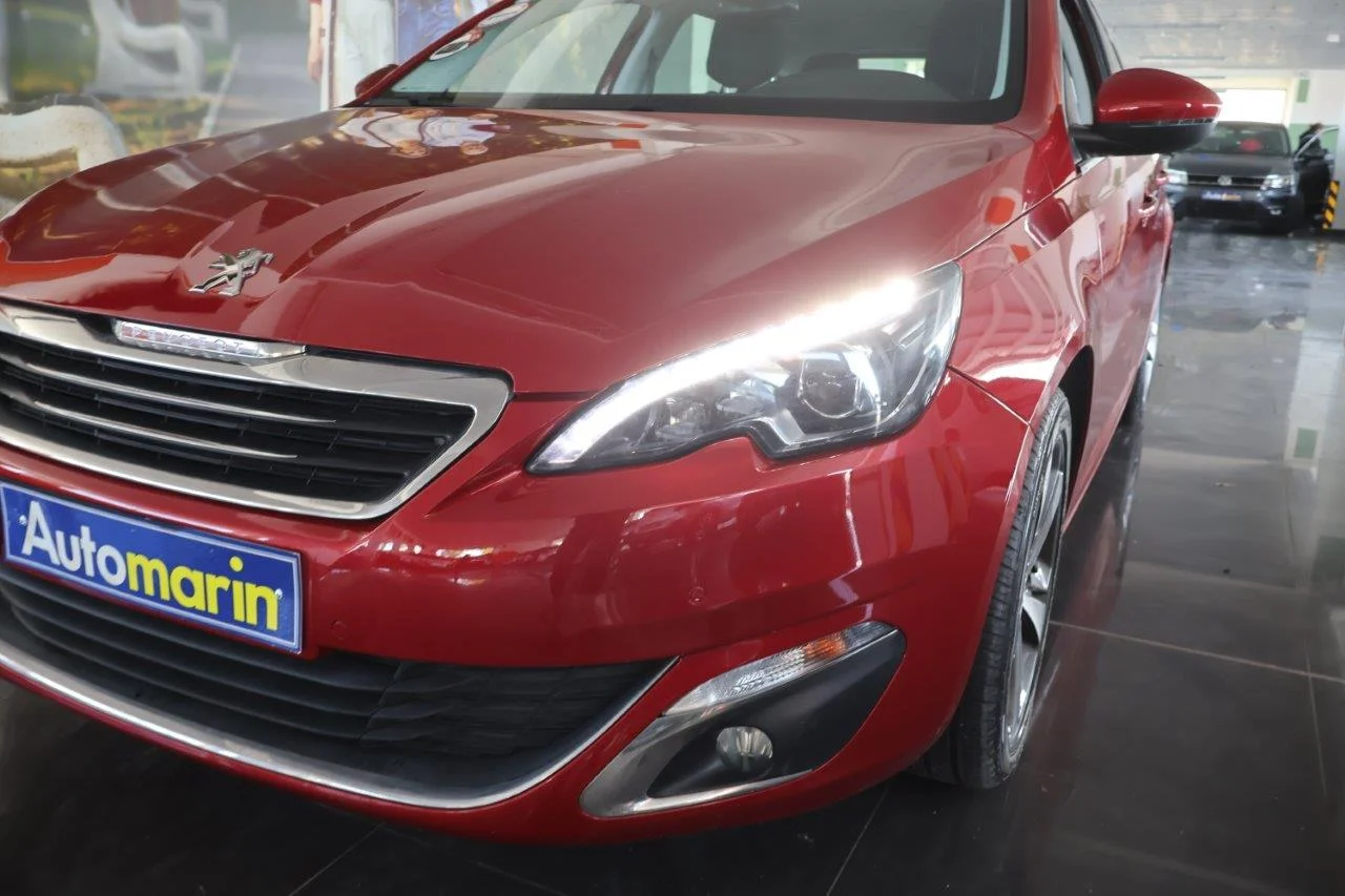 Peugeot 308 - View model 15