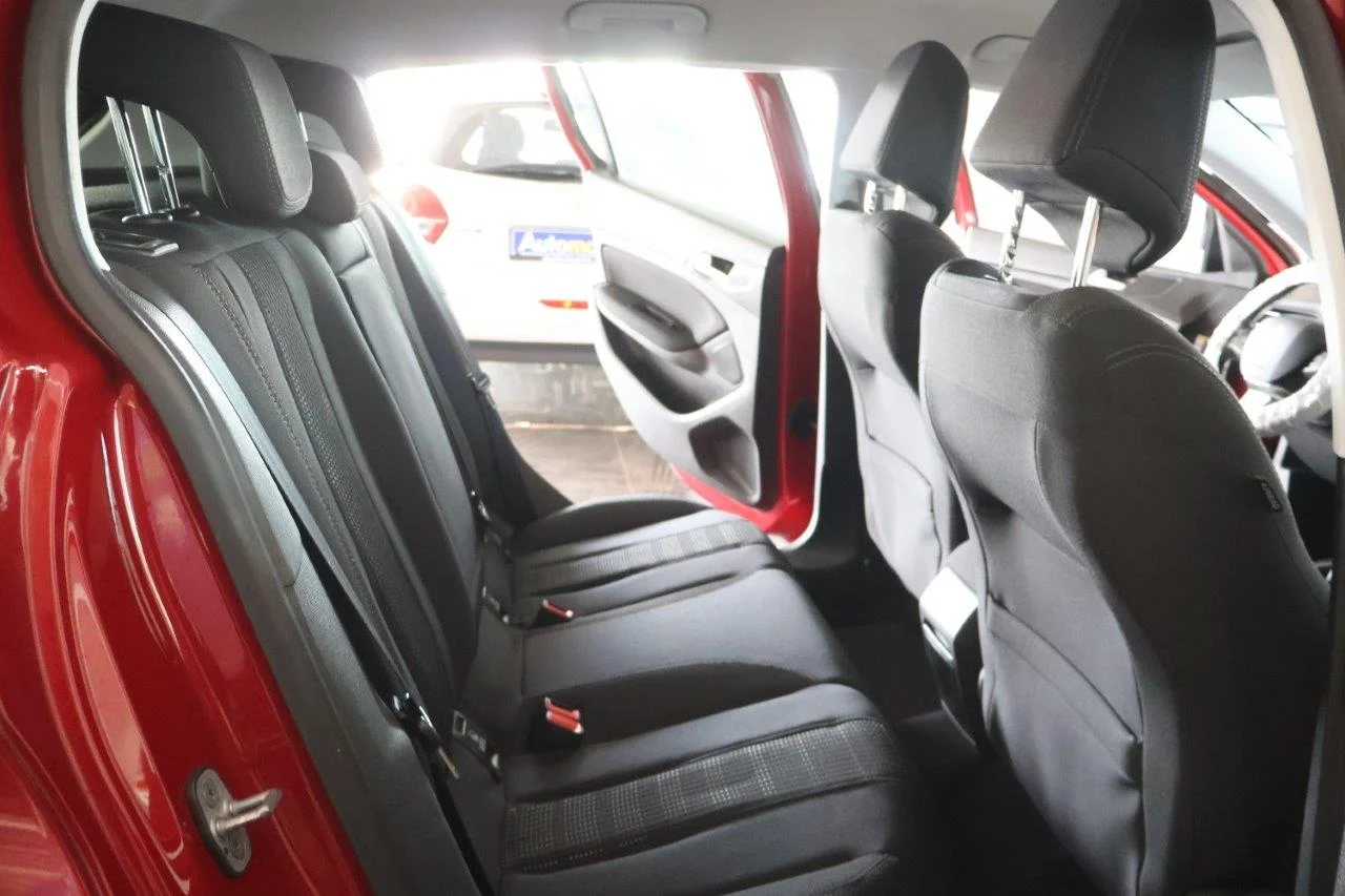 Peugeot 308 - View model 32