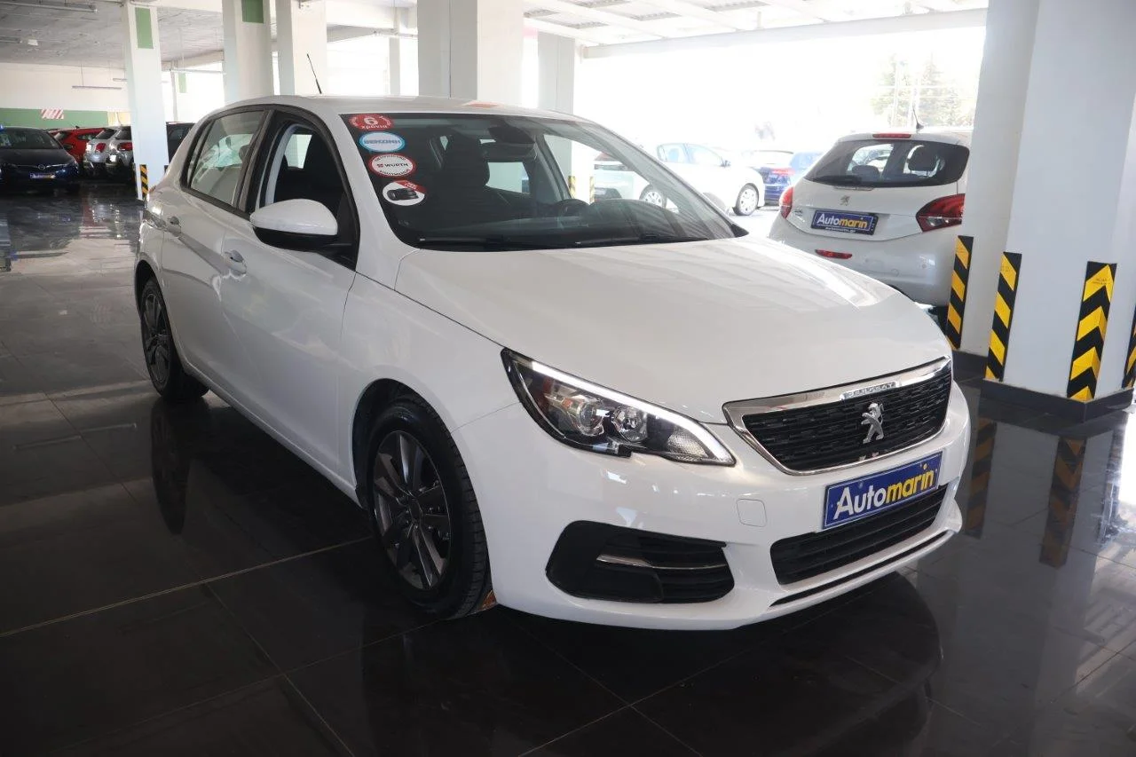 View 4 - Peugeot 308 - 2018
