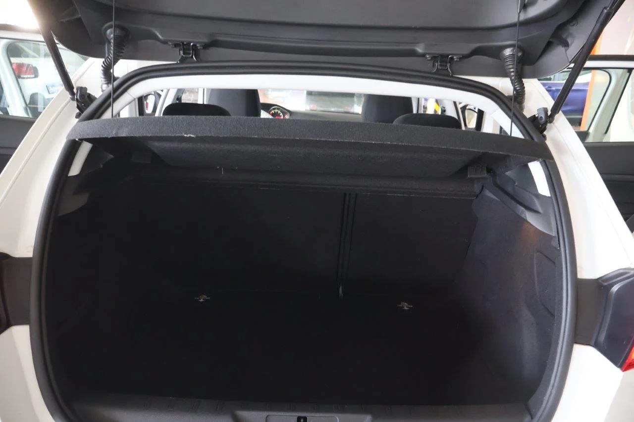 Peugeot 308 - View model 33