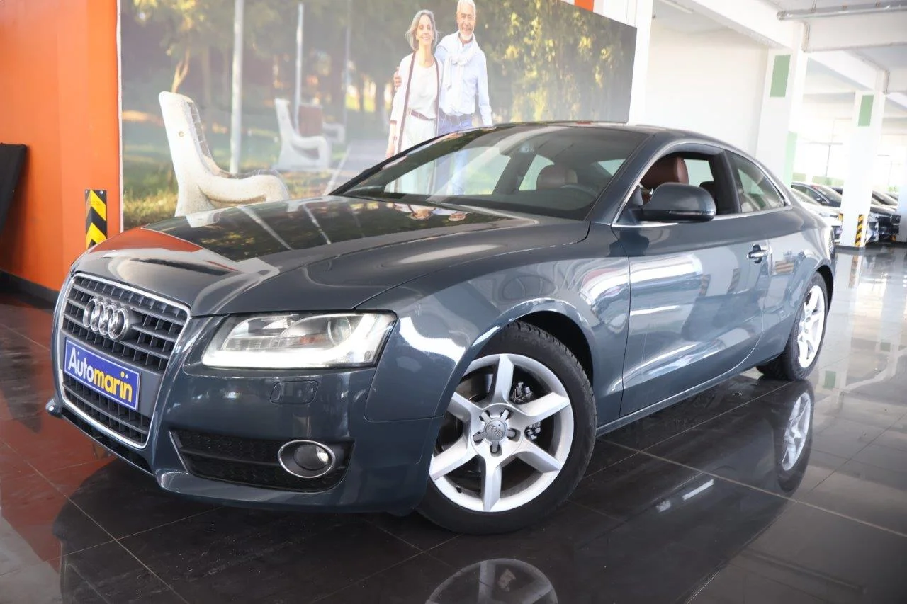 View 1 - Audi A5 - 2009