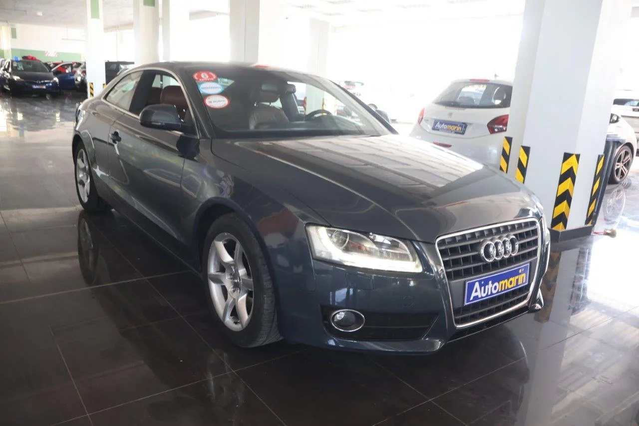 View 4 - Audi A5 - 2009