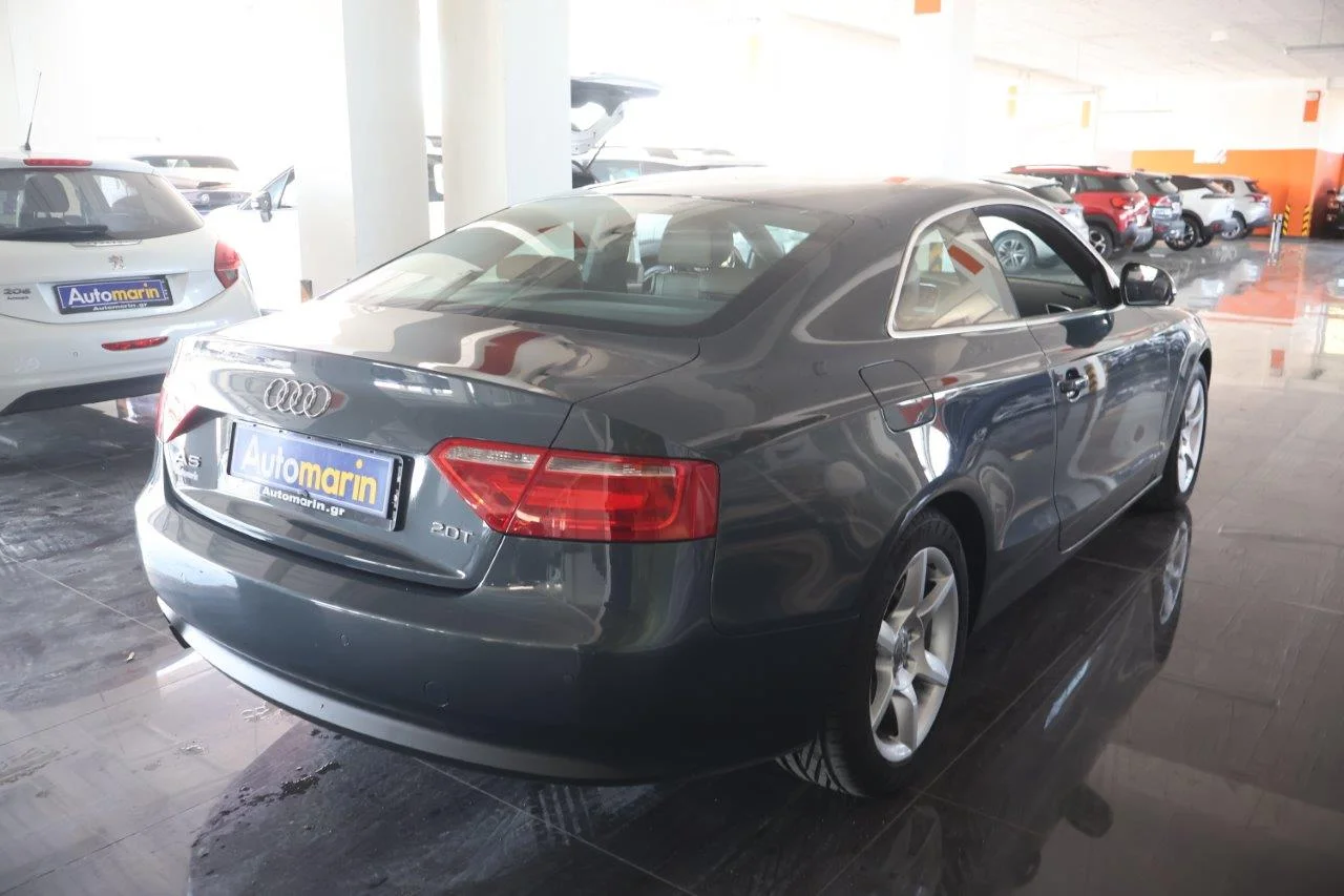 View 5 - Audi A5 - 2009
