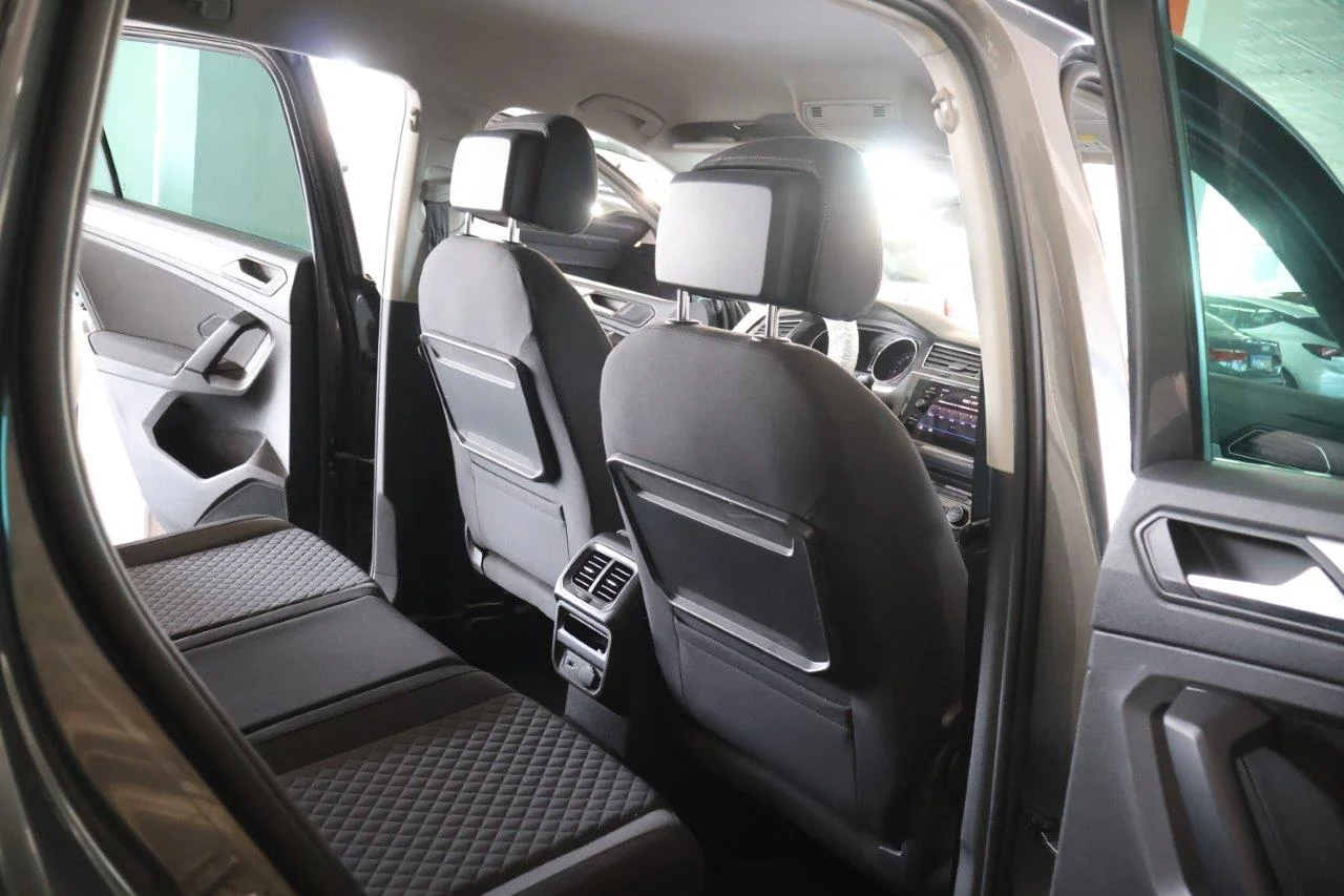Volkswagen Tiguan - View model 28