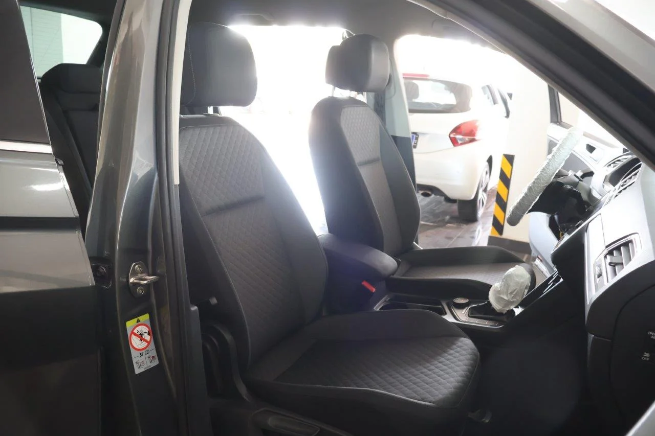 Volkswagen Tiguan - View model 30