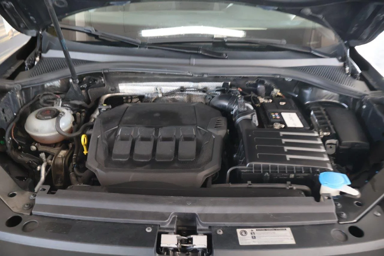 Volkswagen Tiguan - View model 33