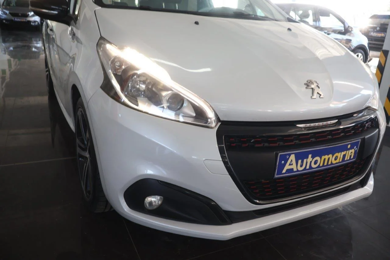 Peugeot 208 - View model 16