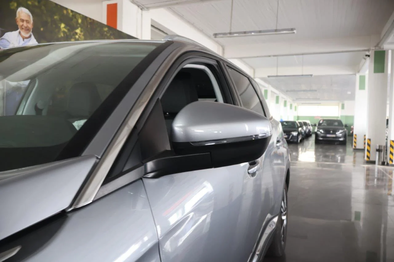 Peugeot 5008 - View model 13
