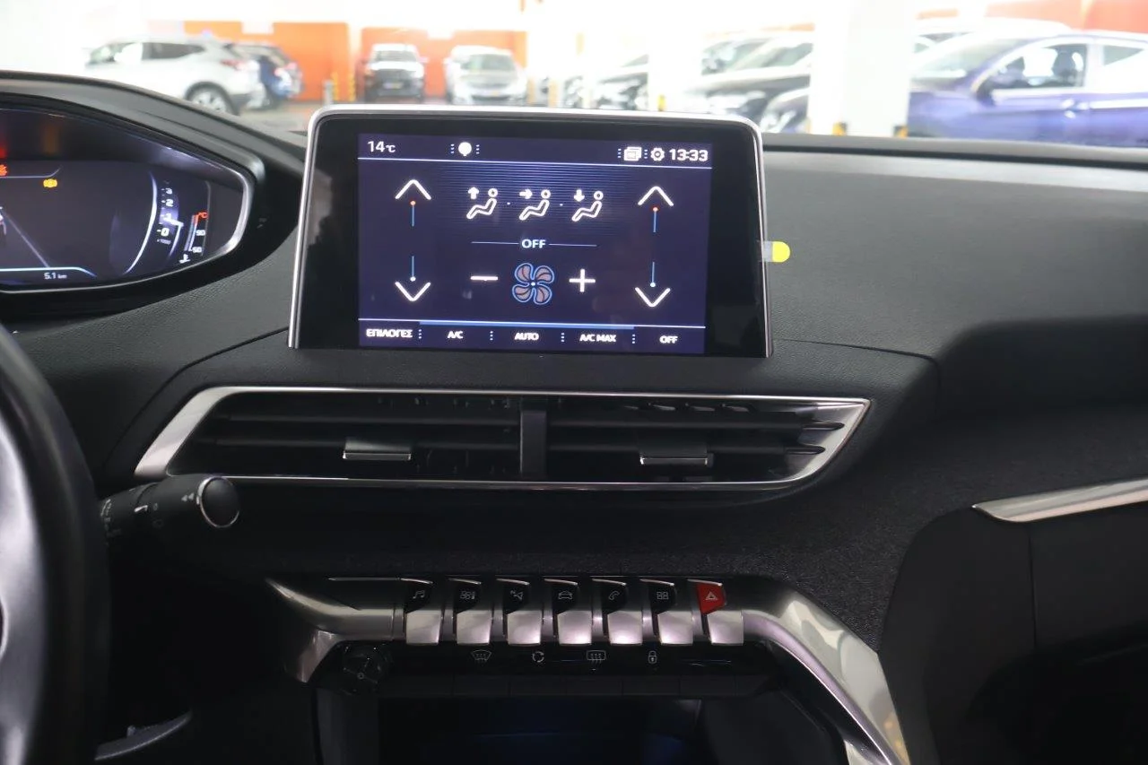 Peugeot 5008 - View model 20