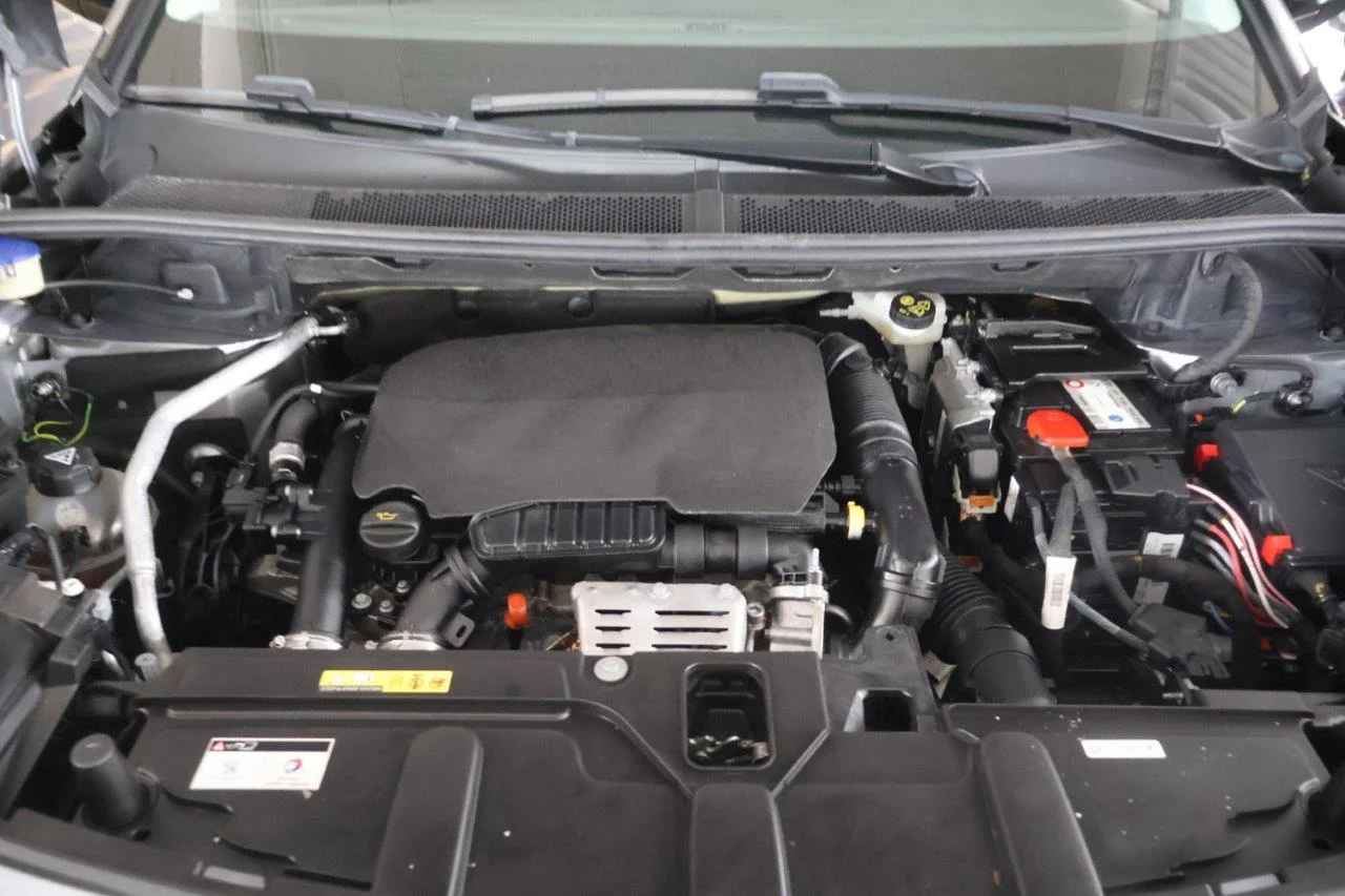 Peugeot 5008 - View model 38
