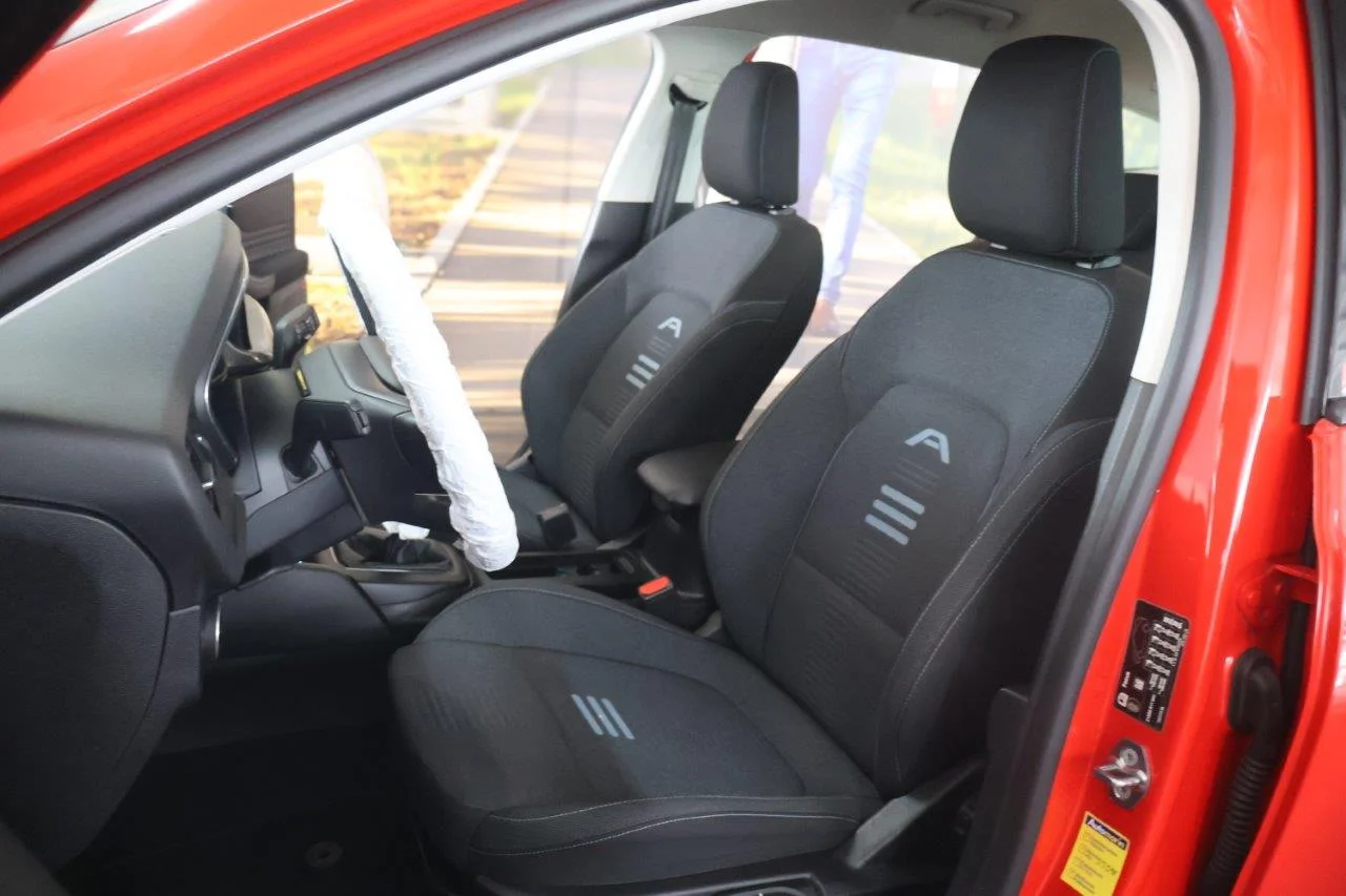 Ford Focus - View model 23