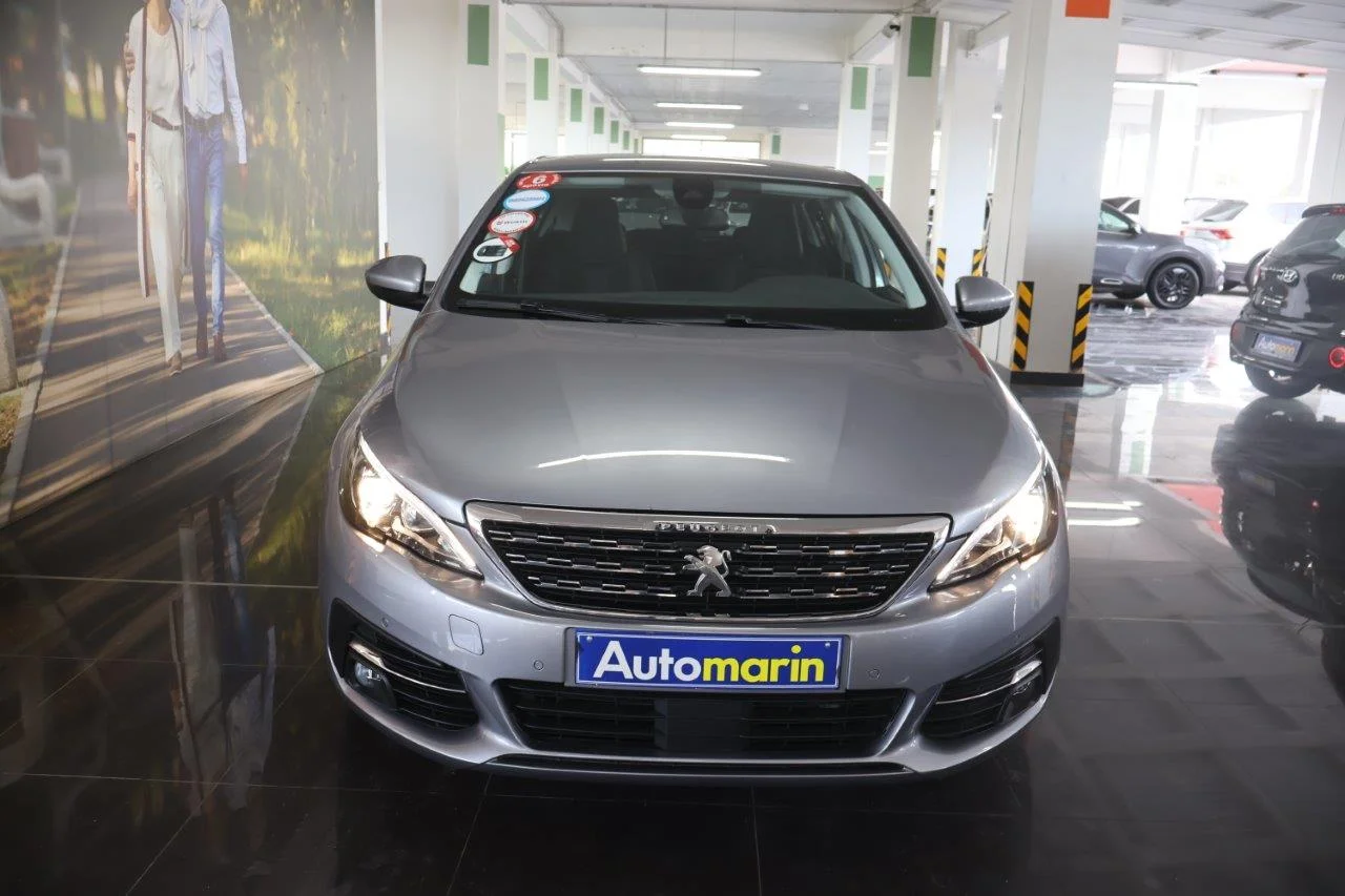 View 3 - Peugeot 308 - 2018