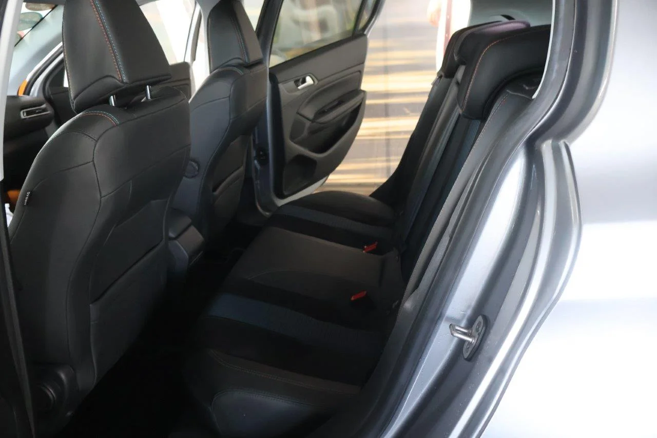 Peugeot 308 - View model 30
