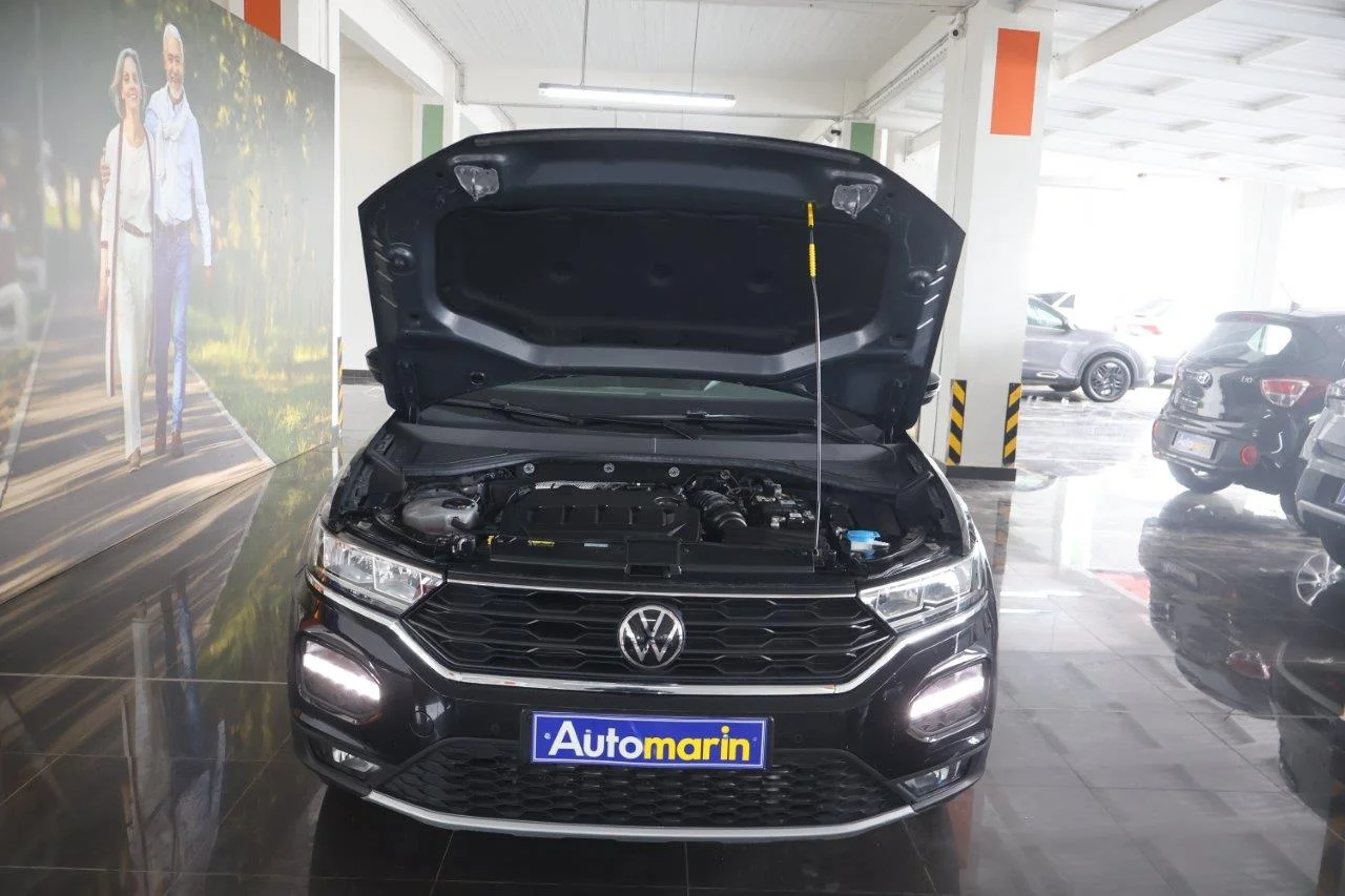 Volkswagen T-Roc - View model 12
