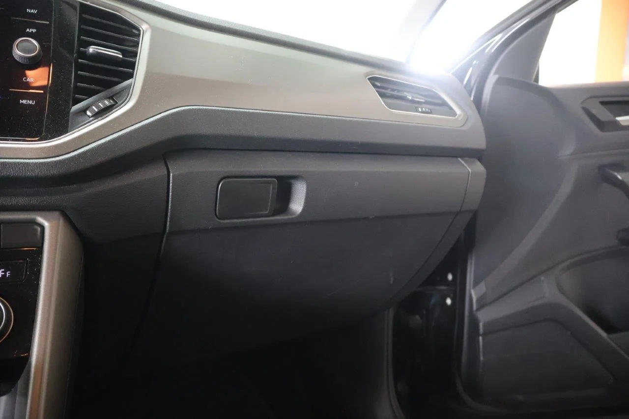 Volkswagen T-Roc - View model 15