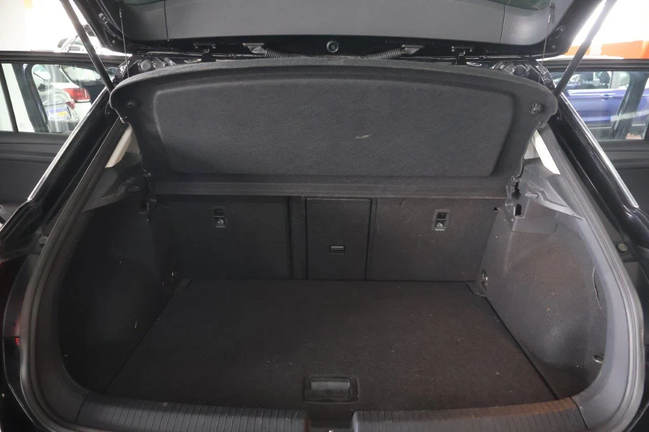 Volkswagen T-Roc - View model 28