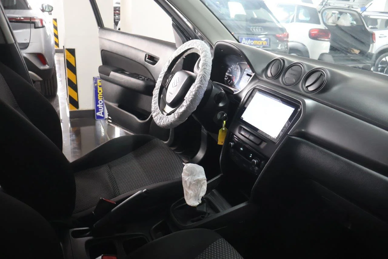 Suzuki Vitara - View model 33