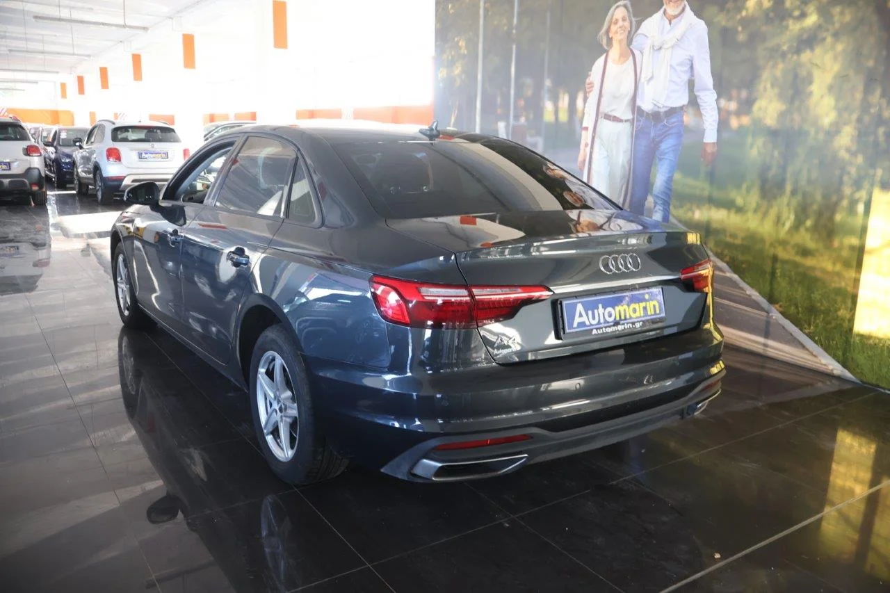 Audi A4 - View model 6
