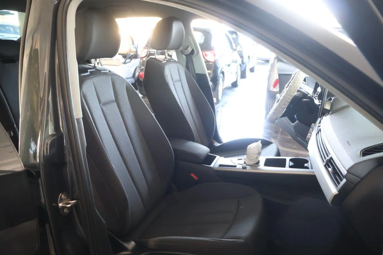 Audi A4 - View model 31