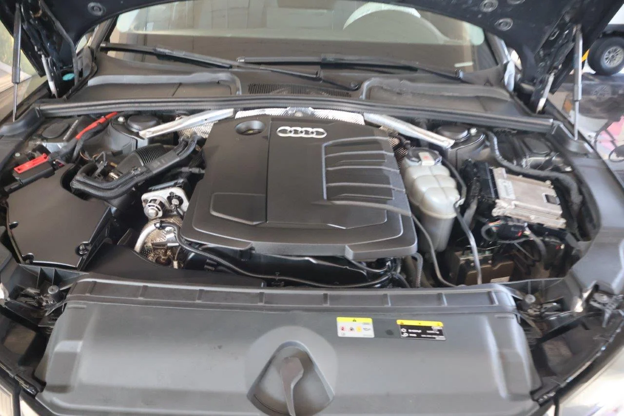 Audi A4 - View model 33