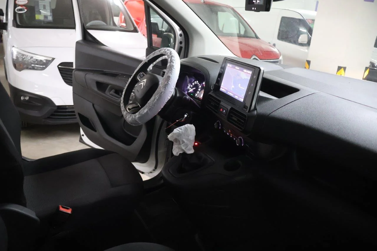 Citroen Berlingo - View model 27