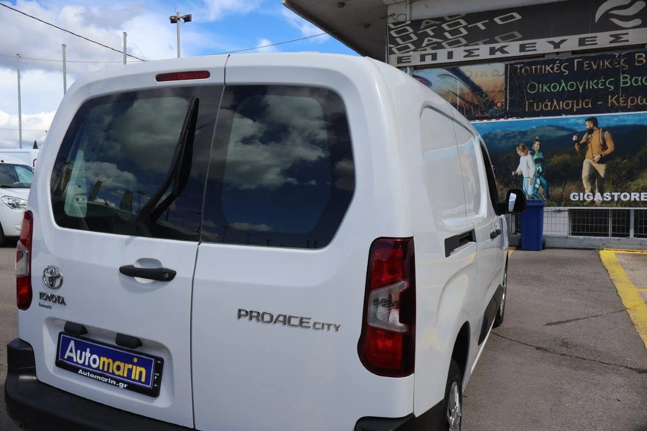 Toyota Proace - View model 9