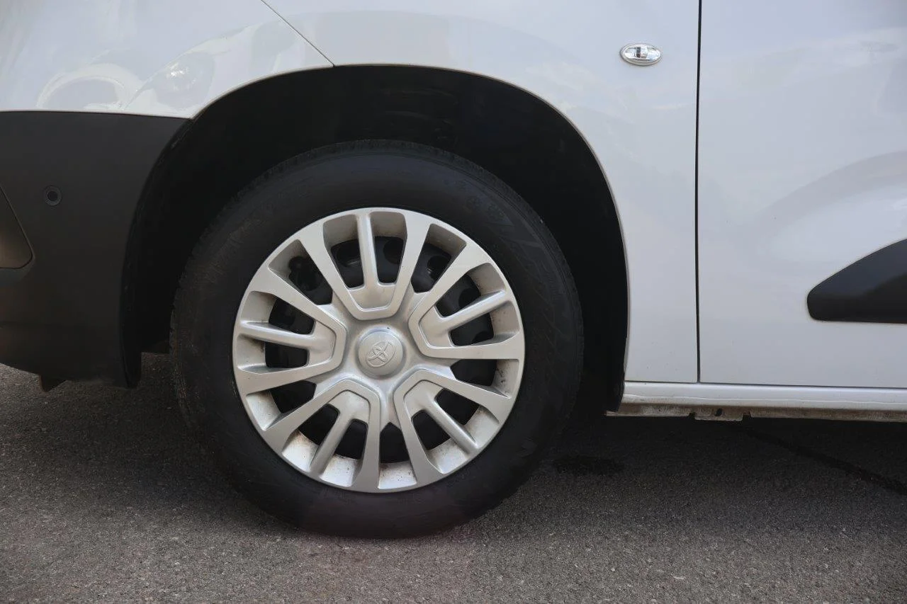 Toyota Proace - View model 12