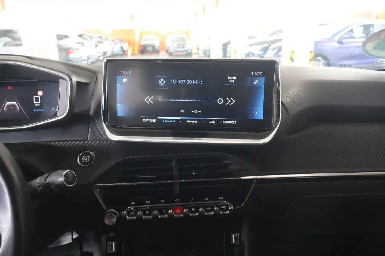 Peugeot 208 - View model 20