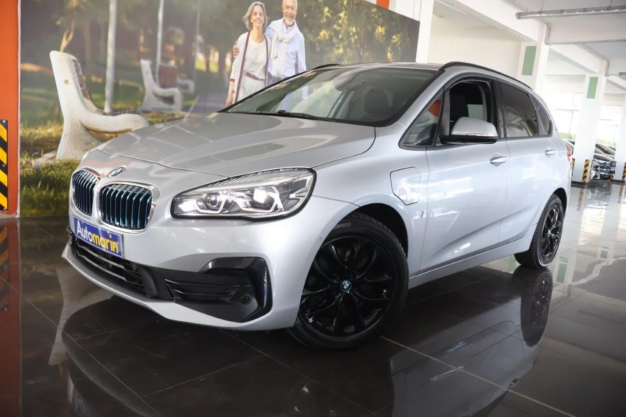 View 1 - Bmw 225 - 2019