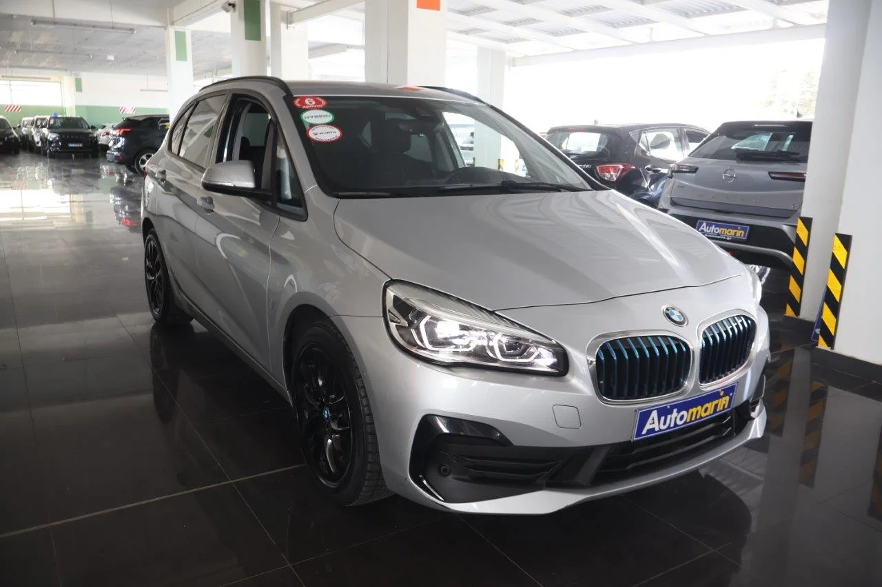 View 4 - Bmw 225 - 2019