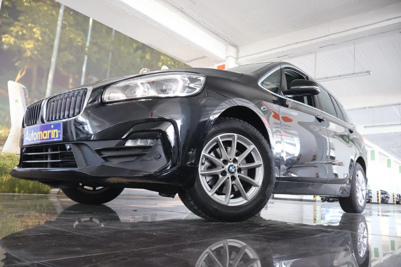 View 2 - Bmw 216 - 2018