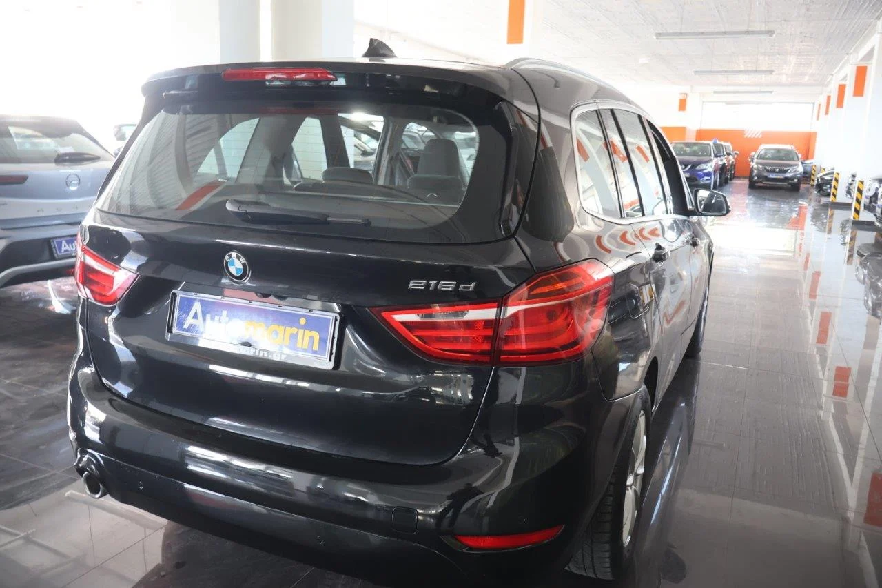 Bmw 216 - View model 9