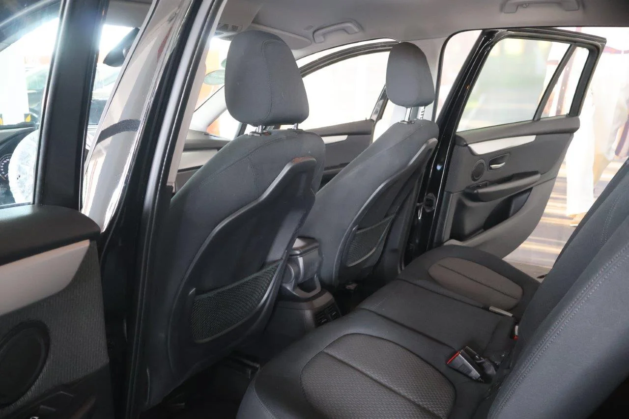 Bmw 216 - View model 27
