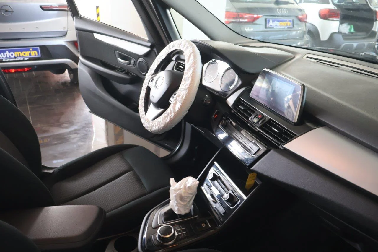 Bmw 216 - View model 32